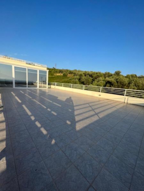 LR 2-bedrooms Apartament sea view 2